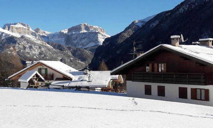 San Giovanni di Fassa Apartamento | Chalet Relax