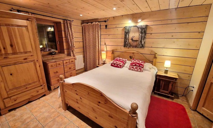 Valfrejus Chalet De Esquí | Chalet Rianne - Chalets for 8 People