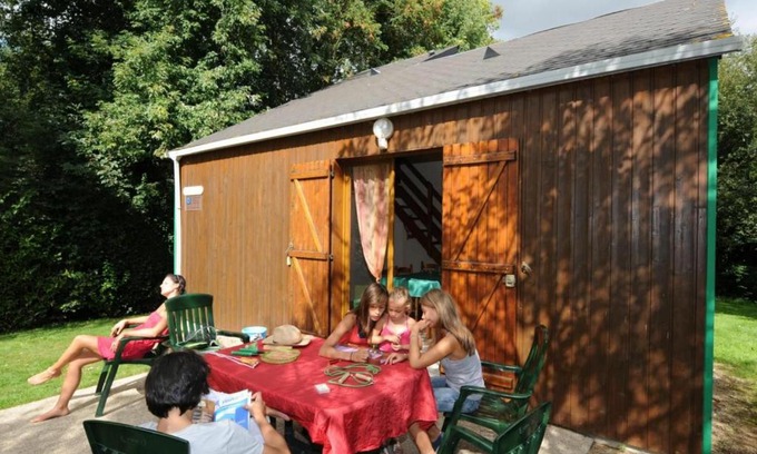 Meslay-du-Maine Chalet De Esquí | Chalet Saint-Denis-du-Maine, 3 pièces, 4 personnes - FR-1-600-90