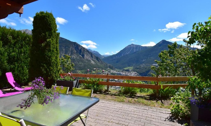 Puy-Saint-Pierre Apartamento | CHALET SERRE CHEVALIER AVEC VUE EXCEPTIONNELLE