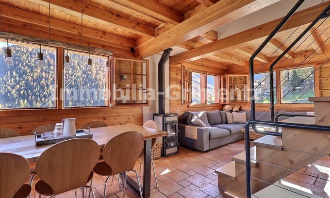Grimentz Chalet De Esquí | Chalet ski in - ski out on 3 levels for 8 people, living room with wood-burner, kitchen area with di