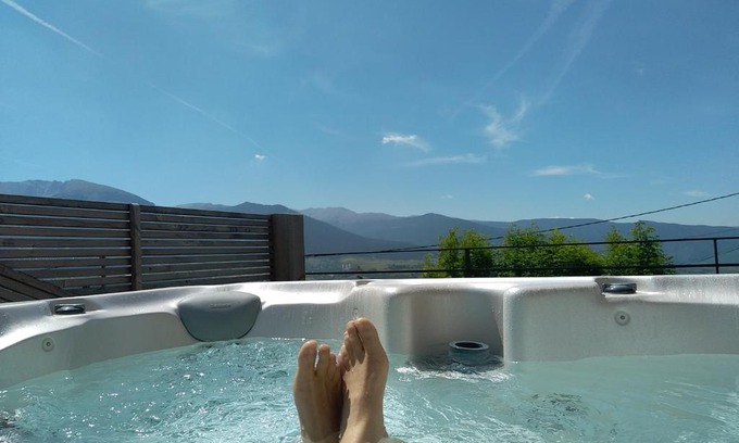 Superbolquere Chalet De Esquí | Chalet Spa Fora Pista