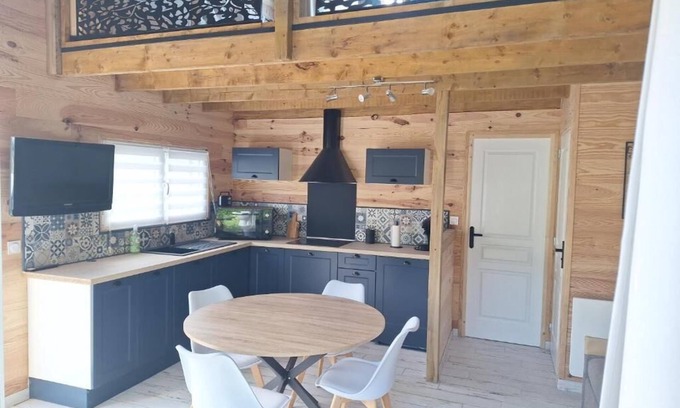 Samer Casa | chalet-style cottage