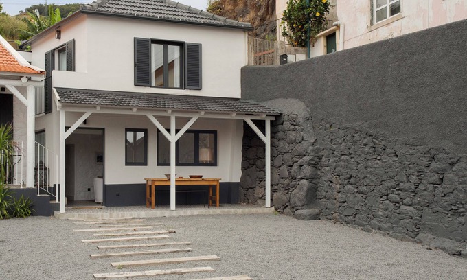Canico Chalet De Esquí | Chalet 'The Village Loft' con vistas al mar, terraza compartida y Wi-Fi