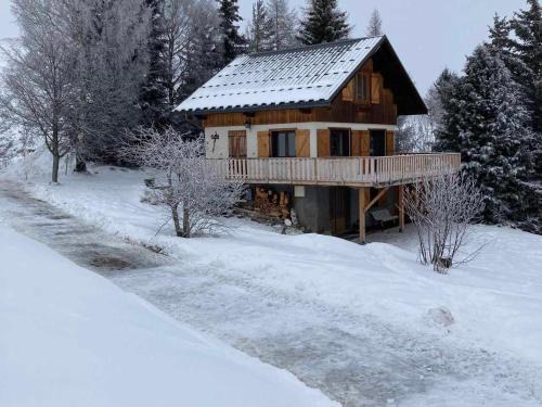 La Toussuire Chalet De Esquí | Chalet typique 3 chambres, près des pistes et ensoleillé, avec Wifi et parking - FR-1-416-222