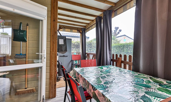 Saint-Hilaire-de-Riez Chalet De Esquí | Chalet Village de la Mer