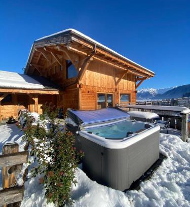 Combloux Apartamento | Chalet vue Mont Blanc avec jacuzzi extérieur