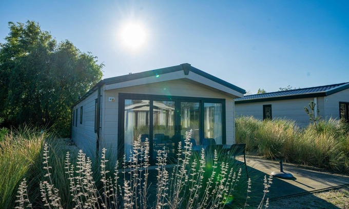 Municipality of Hellevoetsluis Casa | Chalet with 2 bedrooms and a dishwasher