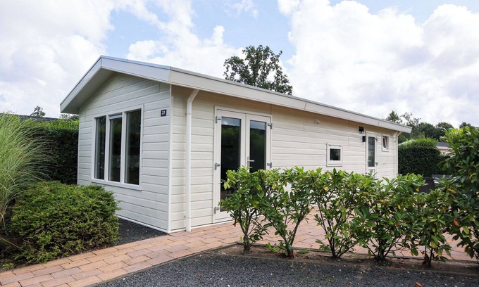 Velsen-Zuid Casa | Chalet with 2 bedrooms and a terrace