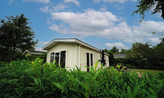 Velsen-Zuid Casa | Chalet with 2 bedrooms and a terrace