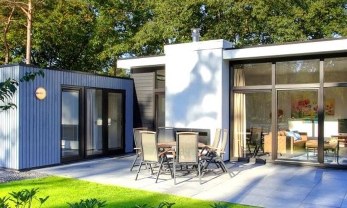 Kaatsheuvel Chalet De Esquí | Chalet with 3 bedrooms and a terrace