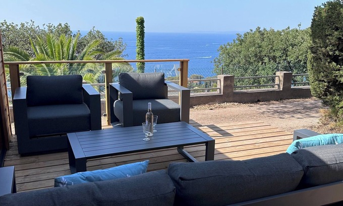 Boulouris-sur-Mer Chalet De Esquí | CHALET WITH EXCEPTIONAL SEA VIEW