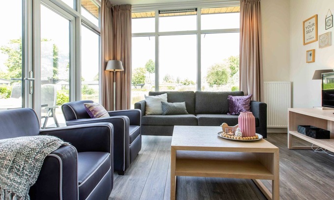 Aalst Chalet De Esquí | Chalet with microwave, in wetland