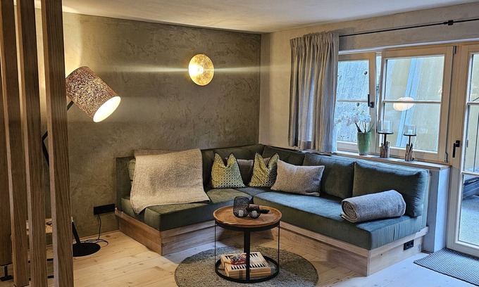 Mittenwald Chalet De Esquí | Chalet 'Zur Auszeit' con vistas a la montaña, terraza privada y Wi-Fi