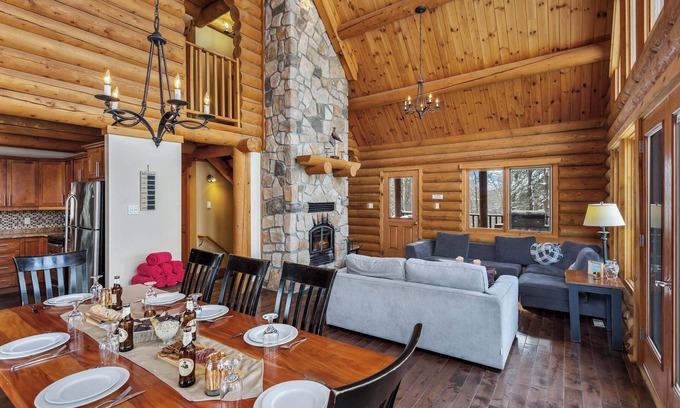 Labelle Chalet De Esquí | Chalet Zurri – Private Spa, Lake & Mountain Zen