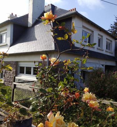 Pleubian Casa | Chaleureuse maison bretonne