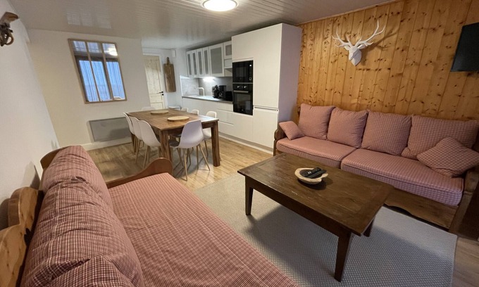 Saint-Jacques-des-Blats Apartamento | Chaleureux appartement - résidence Altitude 1500