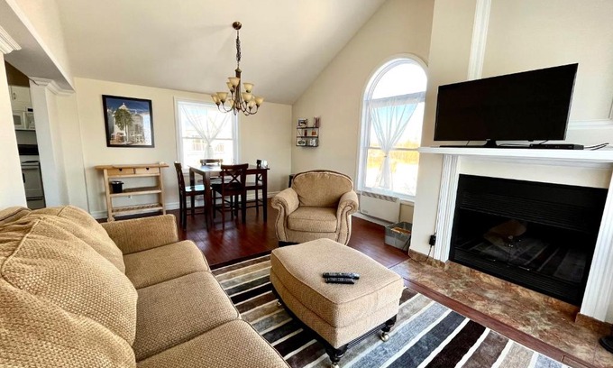 Magog Apartamento | Chaleureux condo à Magog