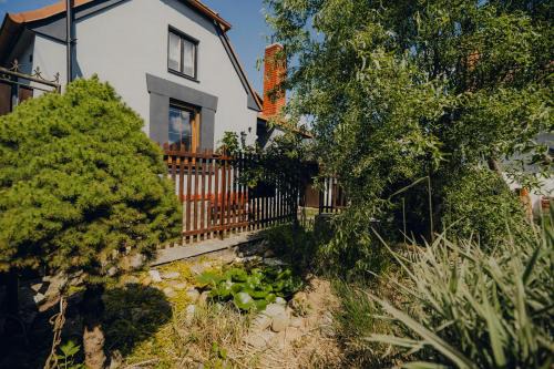 Hejna Casa | Chalupa na konci cesty