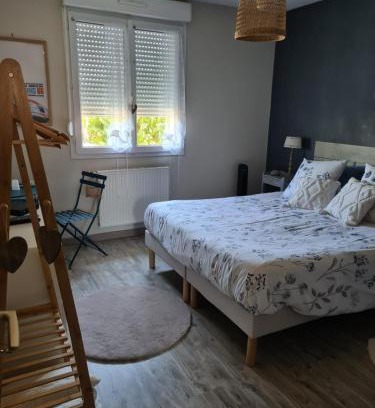 Etival-les-le-Mans Cama Y Desayuno | Chambre à 10 minutes du circuit des 24H du MANS et à 5 minutes sortie Autoroute A11