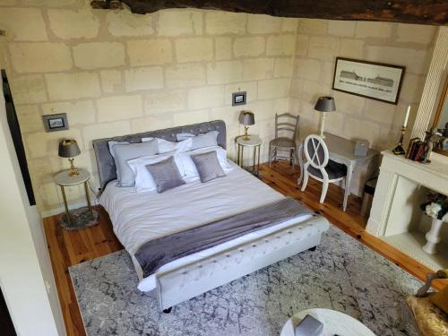 Lugon-et-l'ile-du-Carney Cama Y Desayuno | Chambre Bordeaux, piscine et spa