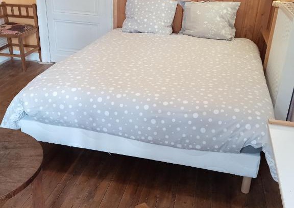 Port-Sainte-Marie Casa | chambre chez l'habitant, axe A62, à 20 min d' ouest d'Agen, parking dans la rue gratuit, accès cuisine, convivial