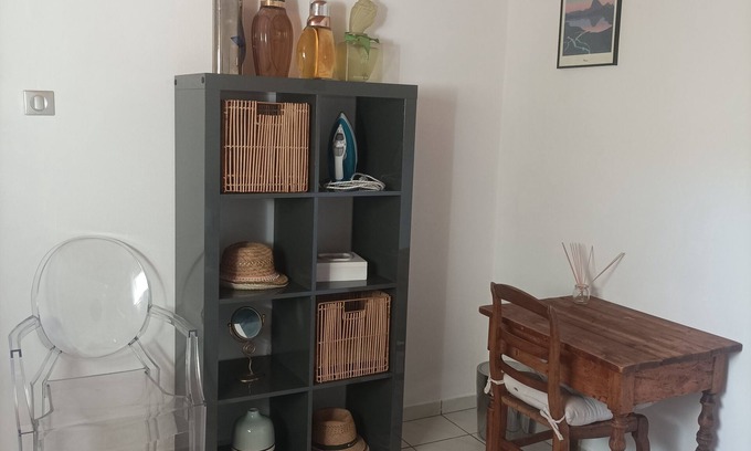 Merignac Cama Y Desayuno | Chambre Cosy et Salle D'eau Indépendantes Dans Maison au Calme à Merignac Arlac