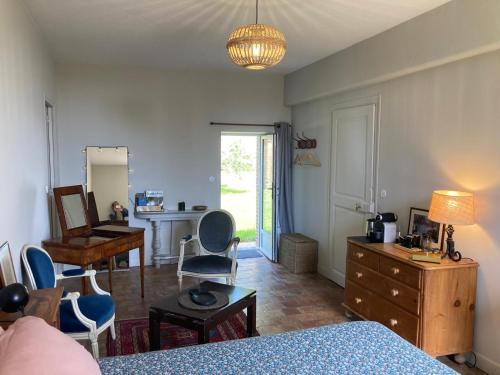 La Celle-sous-Gouzon Cama Y Desayuno | Chambre d'hôte à la Grande Noë