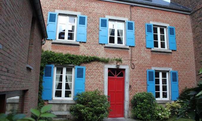 Namur Cama Y Desayuno | Chambre d'hôte Les Volets Bleus