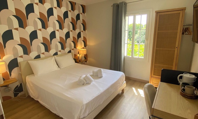 Moncaut Cama Y Desayuno | Chambre d'hôtes Gascogne with swimming pool at domaine de pouzergues near Agen