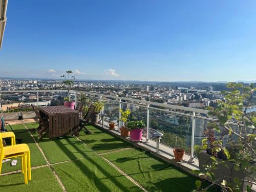 5th Arrondissement Casa | chambre dans les hauteurs de lyon proche Fourviere chez l hote