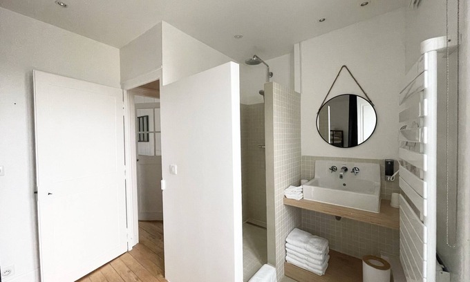 Couilly-Pont-aux-Dames Cama Y Desayuno | Chambre Familiale Avec Salle de Bains Privative à 10 Minutes de Disneyland Paris