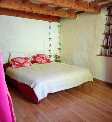 Saint-Etienne-de-Boulogne Cama Y Desayuno | chambre spacieuse avec sdb et terrasse privative