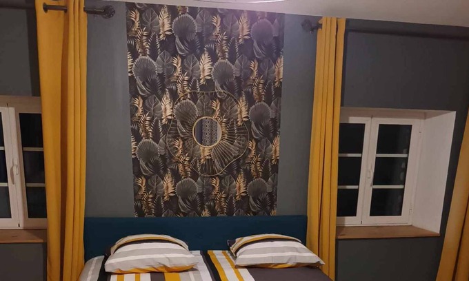 Saint-Coutant-le-Grand Cama Y Desayuno | Chambre Dans une Magnifique Villa de Charme Avec sa Piscine Privée et Jacuzzi