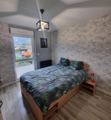 Saint-Pierre-en-Faucigny Casa | Chambre avec vue chez l'habitant