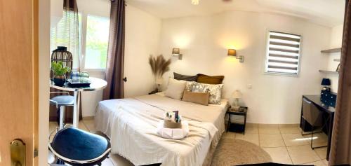 Saint-Egreve Casa | Chambre & jardin I tram Grenoble Nord St Egreve