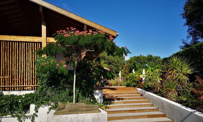 Soorts-Hossegor Cama Y Desayuno | Chambre La Centrale : private terrace -Heated swimming pool, 5mn from the beach