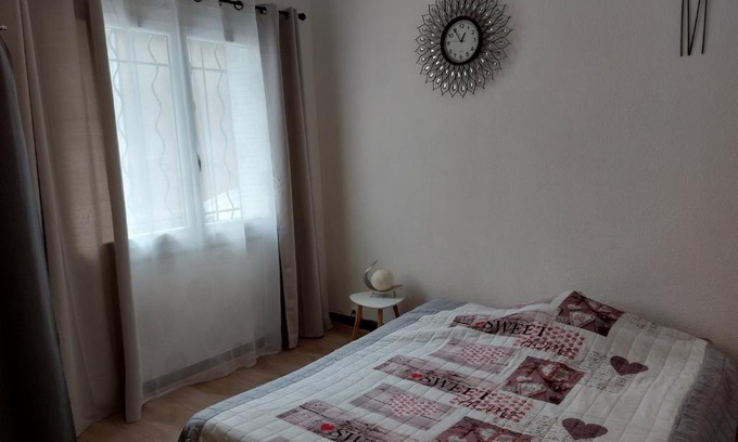 Meze Casa | Chambre près de l'étang de thau
