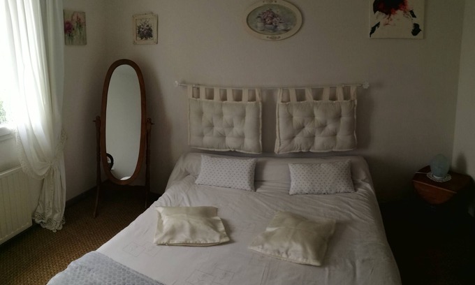 Castelnaudary Casa | Chambre Romantique