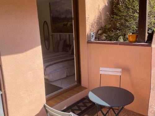 Wisembach Cama Y Desayuno | Chambre spacieuse avec salle d'eau privative à Wisembach - FR-1-589-810