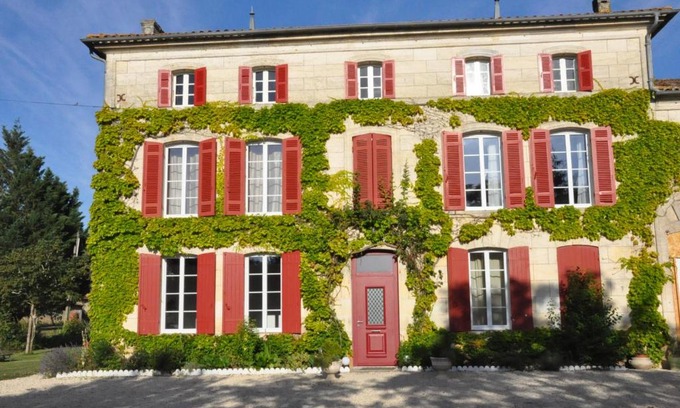 Rouffignac Casa | chambre spacieuse dans maison bourgeoise