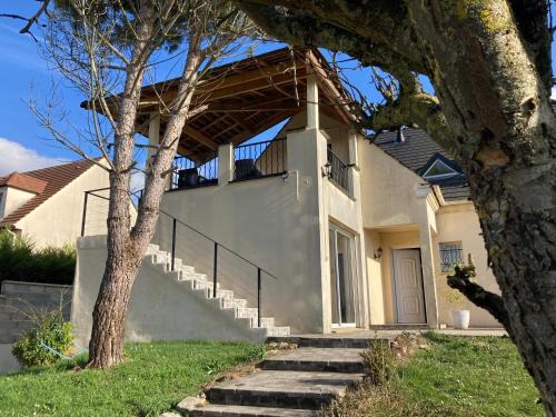 Mareuil-les-Meaux Casa | Chambre triple spacieuse pour 3 Adultes avec terrasse privée - Proche Disneyland Paris