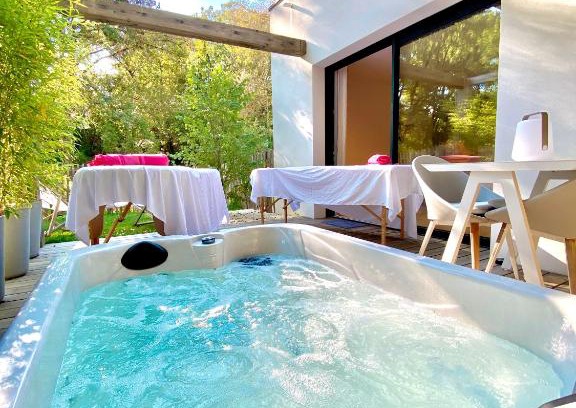 Albi Casa | Chambres avec Jacuzzi privatif - Kassiopée Bed & Spa