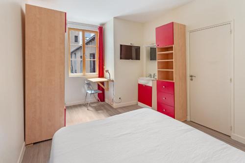 Decre-Cathedrale Apartamento | Chambres centre-ville avec espaces partagés - accessibles et abordables