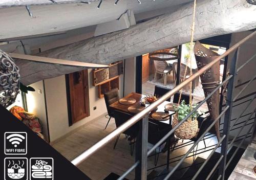 Saint Michel d'Euzet Casa | Chambres d'Hôtes Spa privatif - Le Loft Gard