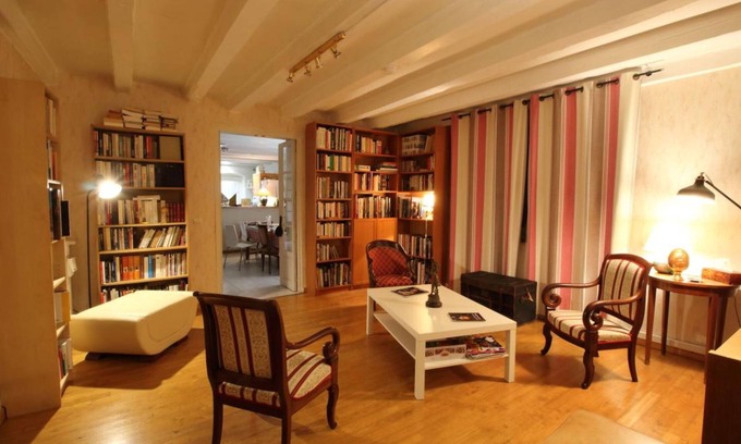 Brenod Casa | Chambres d'Hotes Le Clos Marie