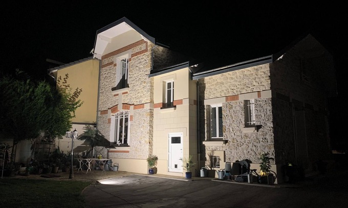 Witry-les-Reims Cama Y Desayuno | Chambres de Charme Dans un Écrin de Verdure. Bienvenue au Clos des Amis !