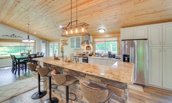 Champion Casa | Champion Vacation Rental with Fire Pit!
