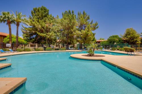 Chandler Apartamento | Chandler Vacation Rental with Pool and Hot Tub Access