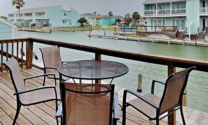 Key Allegro Condominio | Changes in Attitudes | Key Allegro Condo, Water Views, Pool Access + Boat Dock!